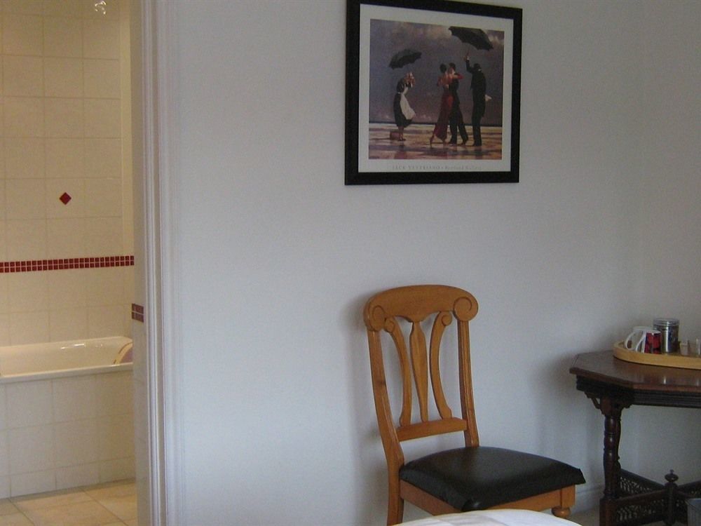 Savannah Bed And Breakfast Virginia Water Ngoại thất bức ảnh