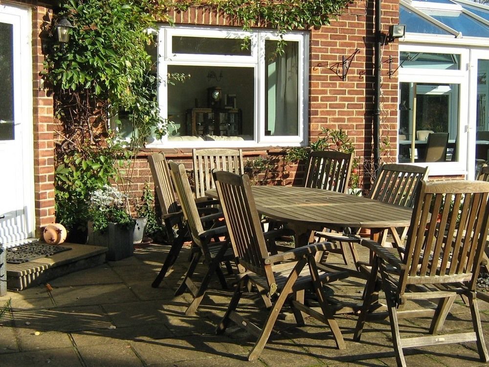 Savannah Bed And Breakfast Virginia Water Ngoại thất bức ảnh